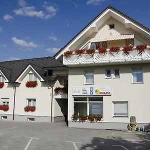 Dezman & 3*, Kranj Slovenia
